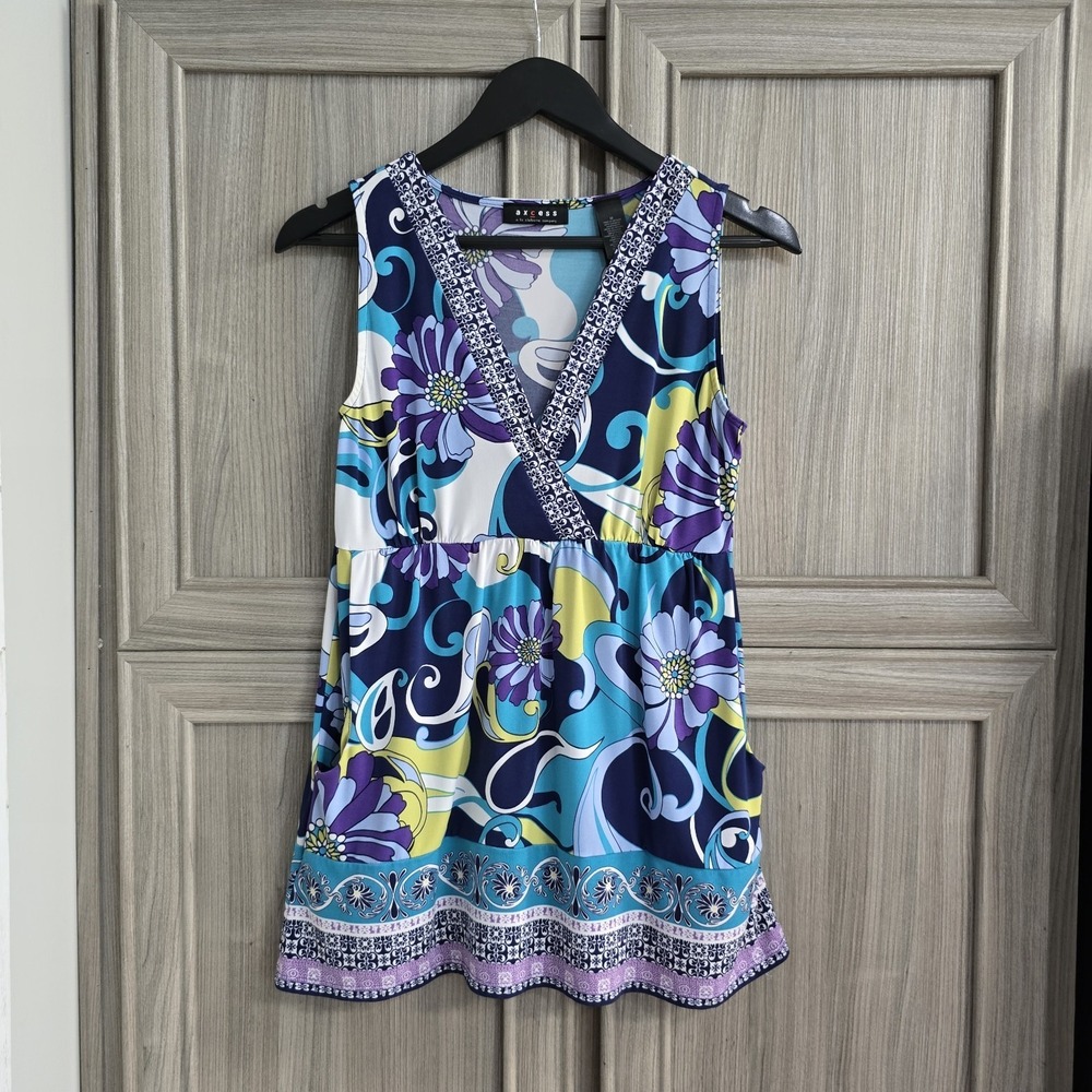 Axcess By Liz Claiborne Womens Floral Sleeveless Top‎ Medium